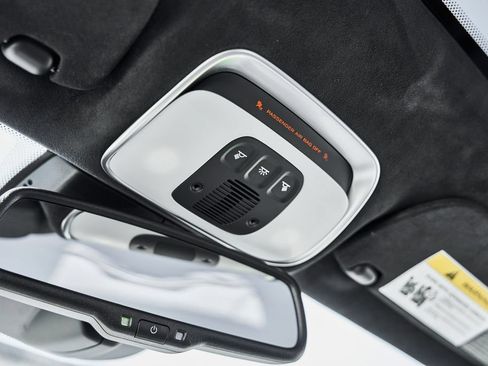Used 2023 McLaren GT RWD image 69