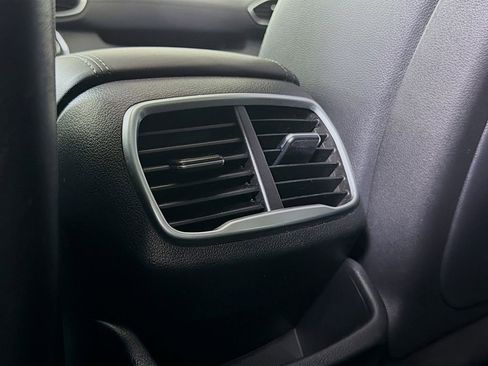 Used 2019 Hyundai Santa Fe FWD w/ Cargo Package image 28
