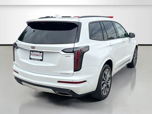 Used 2025 Cadillac XT6 Sport w/ Platinum Package AWD/4WD image 7