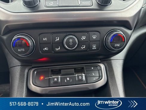 Certified 2023 GMC Acadia AT4 image 30