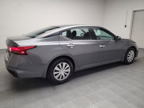 Used 2021 Nissan Altima 2.5 S FWD image 10