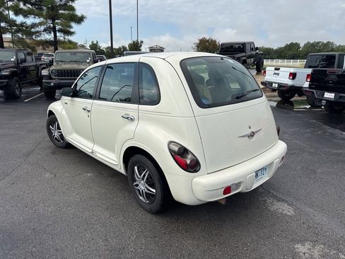 Used 2005 Chrysler PT Cruiser image 4