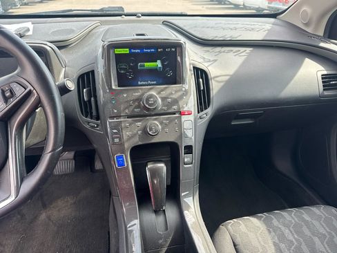 Used 2015 Chevrolet Volt w/ Enhanced Safety Package 1 FWD image 10