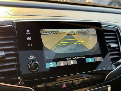 Used 2021 Honda Passport Elite image 11