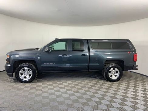Used 2018 Chevrolet Silverado 1500 LT w/ All Star Edition AWD/4WD image 6