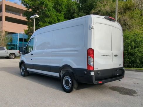 New 2026 Ford Transit 250 148 Medium Roof image 20