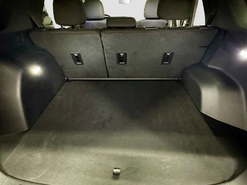 Used 2025 Chevrolet Equinox LT AWD/4WD image 26