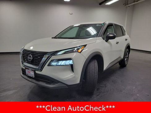 Used 2023 Nissan Rogue S AWD/4WD image 4