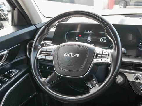Used 2024 Kia Telluride S w/ S Sunroof Package FWD image 17