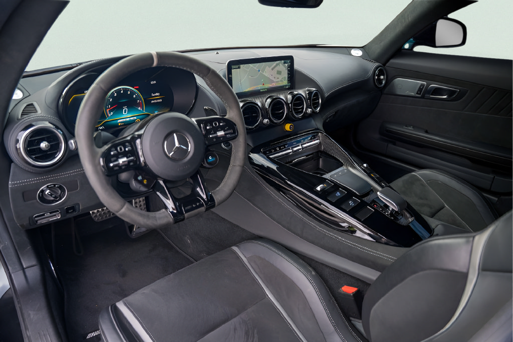 Used 2020 Mercedes-Benz AMG GT R image 38