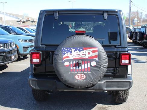 Used 2022 Jeep Wrangler Sport S image 26