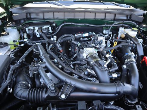 New 2025 Ford Bronco Outer Banks image 20