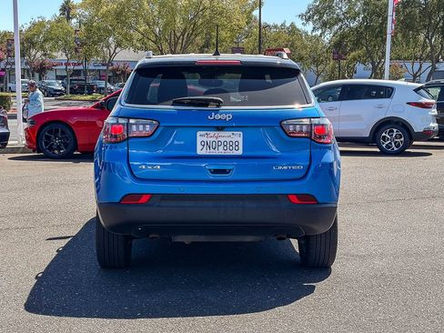 Used 2025 Jeep Compass Limited AWD/4WD image 3