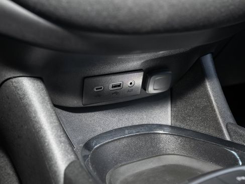 Used 2024 Chevrolet Malibu LT image 81