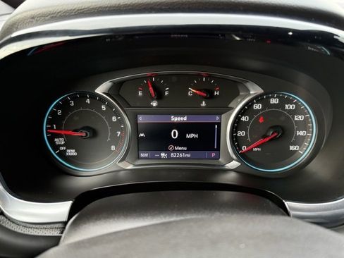 Used 2023 Chevrolet Traverse RS image 20