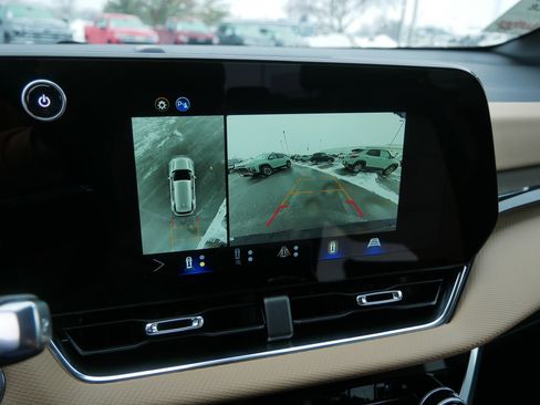 New 2026 Chevrolet Equinox ACTIV w/ Convenience Package III image 18