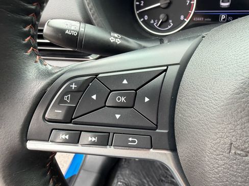 Certified 2024 Nissan Sentra SR FWD image 19