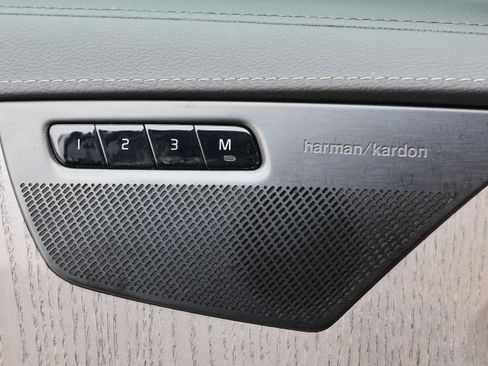 Used 2023 Volvo XC90 B6 Ultimate w/ Protection Package Premier image 13