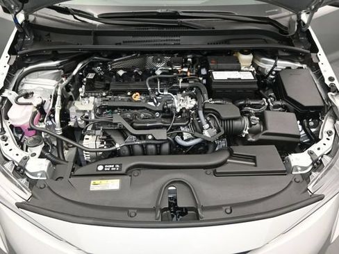 Used 2026 Toyota Corolla LE FWD image 16