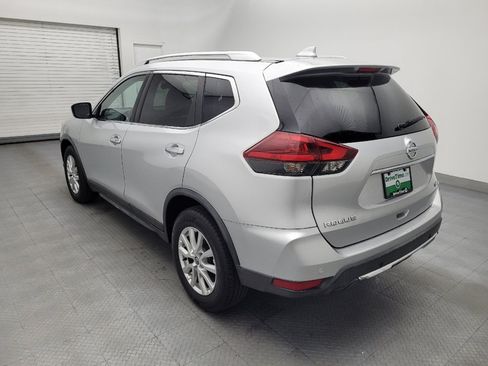 Used 2019 Nissan Rogue SV FWD image 5