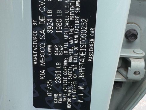 Used 2025 Kia K4 FWD image 25