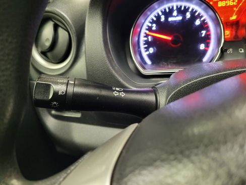 Used 2018 Nissan Versa Note S image 20