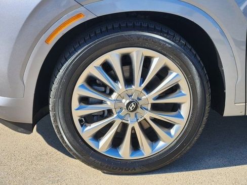 Used 2020 Hyundai Palisade Limited image 17