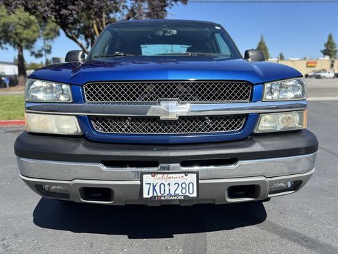 Used 2004 Chevrolet Avalanche 2WD image 5
