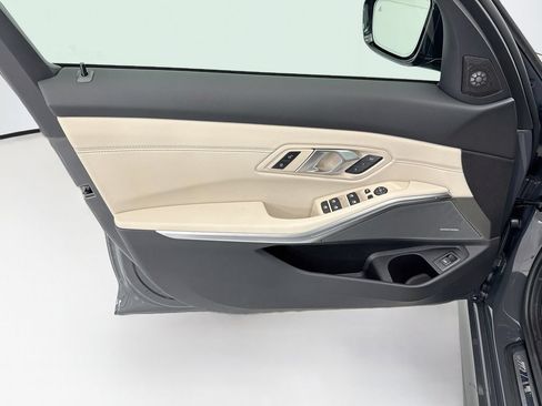 New 2026 BMW 330i Sedan w/ M Sport Package RWD image 23
