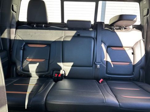 Certified 2024 GMC Sierra 2500 AT4 w/ AT4 Preferred Package image 38