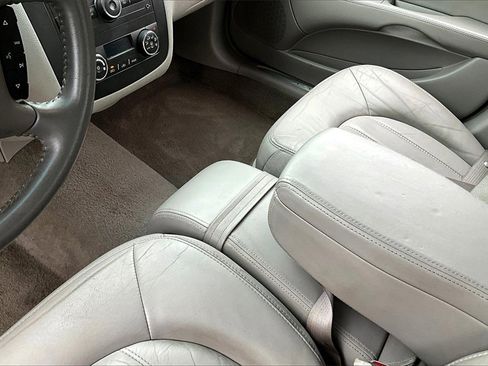 Used 2007 Buick Lucerne CXL image 14