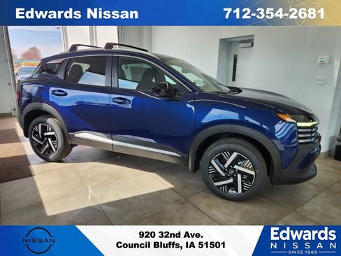 New 2026 Nissan Kicks SV w/ Charging Package FWD image 1