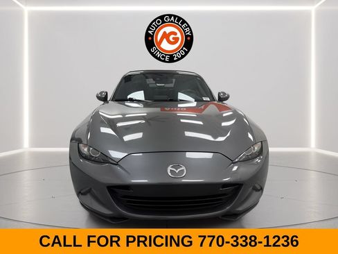 Used 2019 MAZDA MX-5 Miata Grand Touring w/ GT-S Package RWD image 9