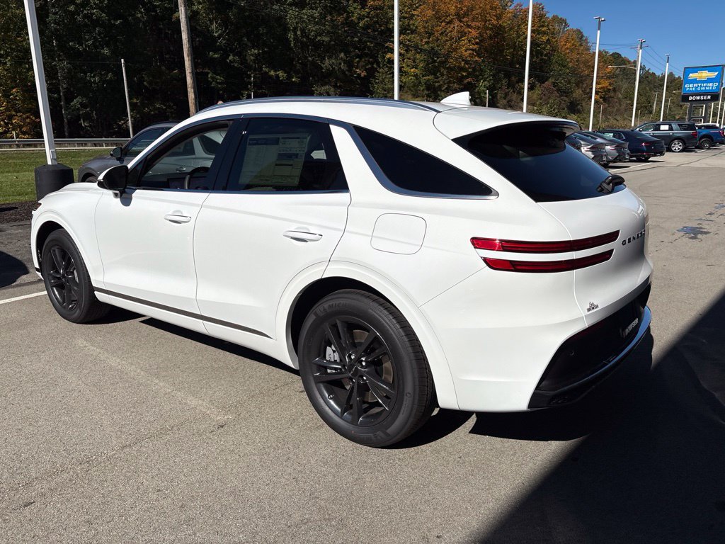 New 2027 Genesis GV70 2.5T Select AWD/4WD image 3