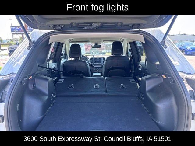 Used 2022 Jeep Cherokee Latitude Lux AWD/4WD image 38