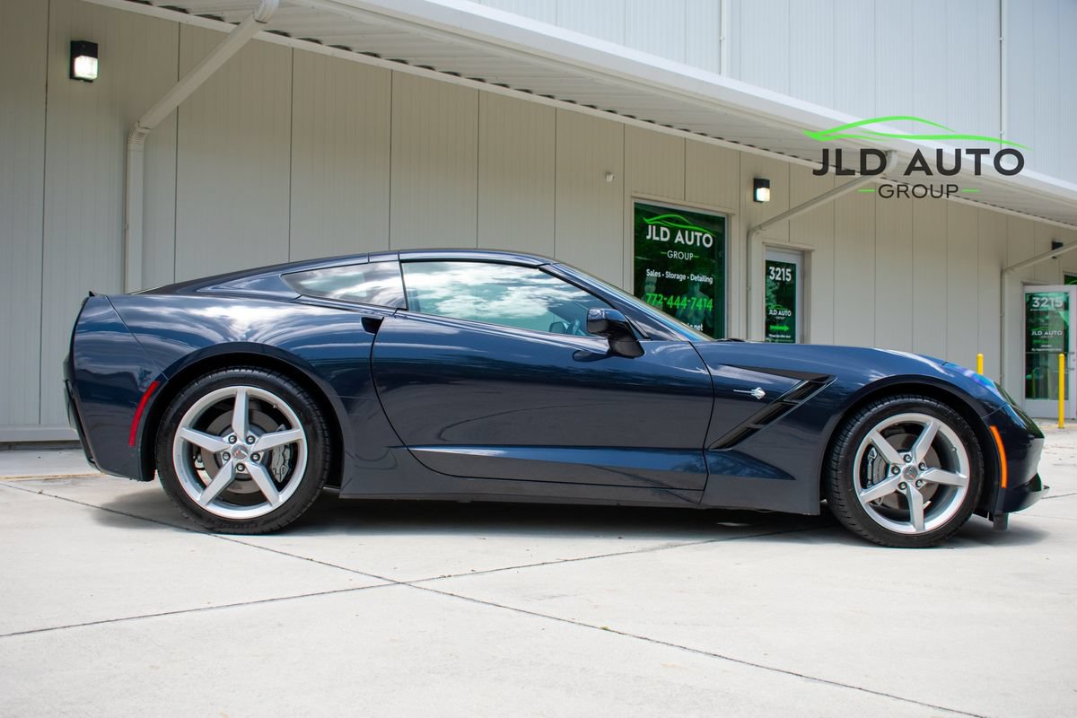 Used 2014 Chevrolet Corvette Stingray Coupe w/ 3LT Preferred Equipment Group RWD image 6