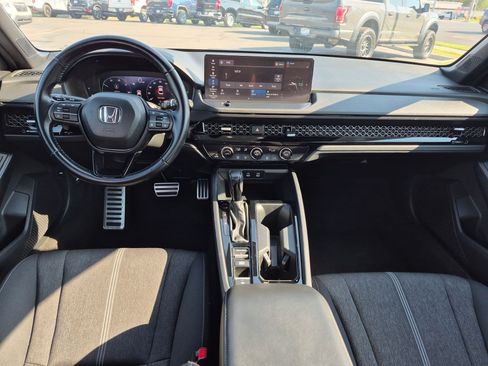 Used 2023 Honda Accord Sport image 26