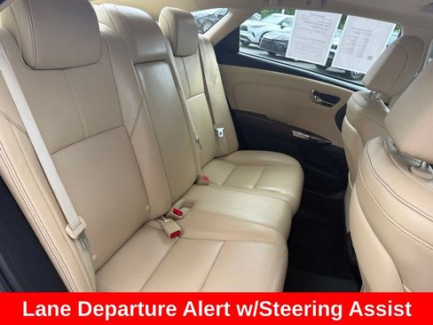 Used 2016 Toyota Avalon Limited w/ Toyota Safety Sense Package FWD image 18