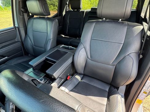 Used 2023 Toyota Tundra Platinum AWD/4WD image 46