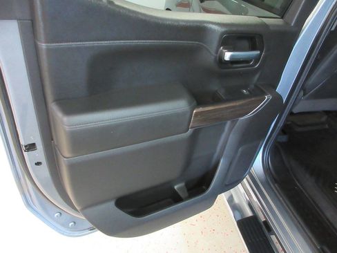 Used 2021 Chevrolet Silverado 1500 RST w/ Convenience Package II AWD/4WD image 21