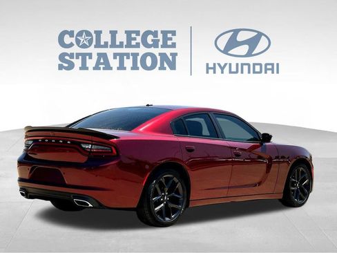 Used 2019 Dodge Charger SXT w/ Plus Group RWD image 10