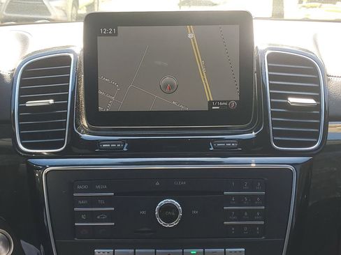 Used 2019 Mercedes-Benz GLS 450 4MATIC w/ Premium 1 Package image 35