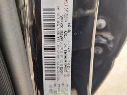 Used 2019 RAM 1500 Laramie RWD image 33