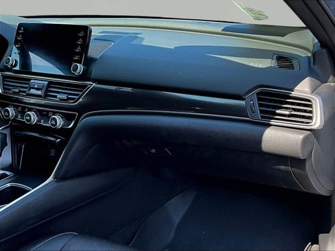 Certified 2022 Honda Accord Sport image 26