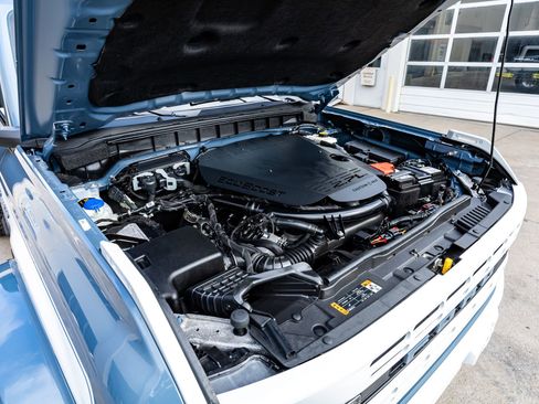 Used 2023 Ford Bronco Heritage Edition image 43