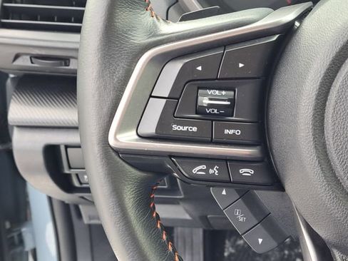 Used 2023 Subaru Crosstrek 2.0i Premium image 9