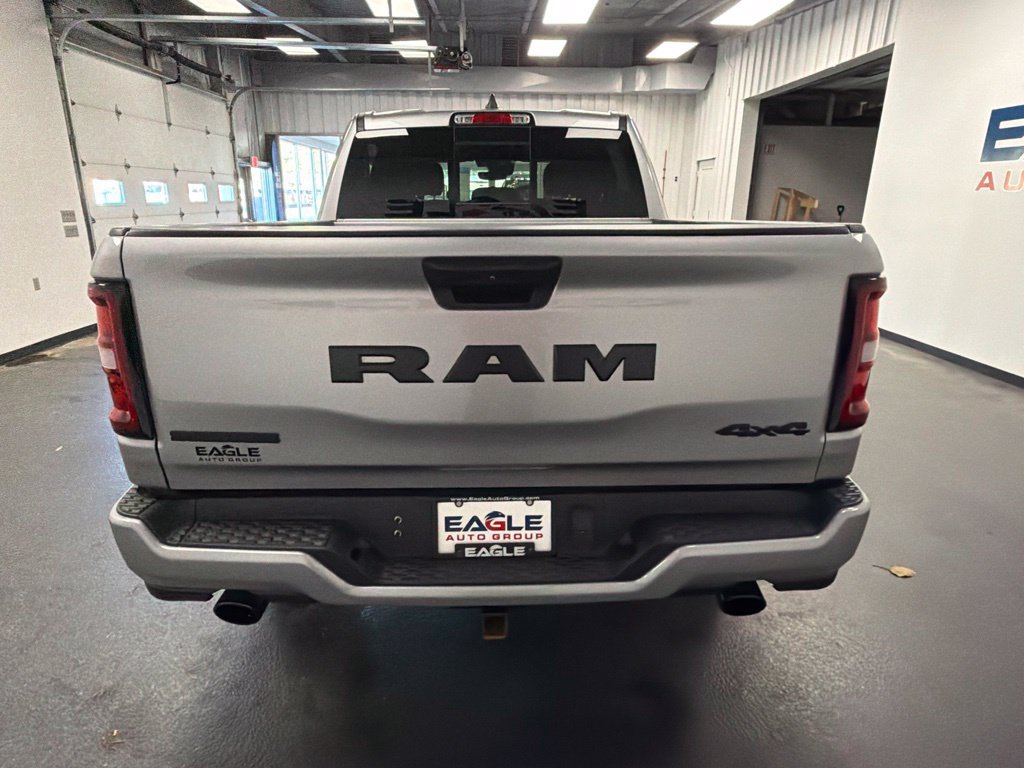 Used 2025 RAM 1500 Big Horn AWD/4WD image 7