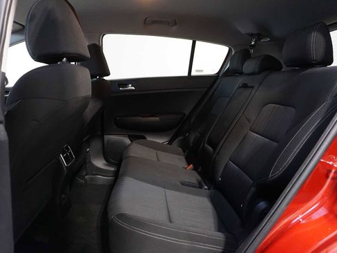 Used 2021 Kia Sportage LX image 14