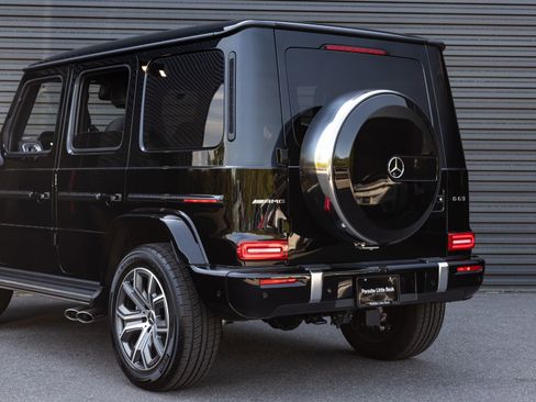 Used 2026 Mercedes-Benz G 63 AMG 4MATIC image 9