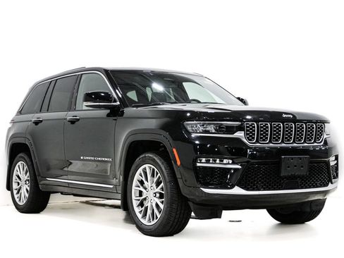 Used 2022 Jeep Grand Cherokee Summit w/ Luxury Tech Group V AWD/4WD image 1